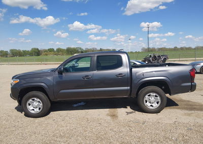 2023 Toyota Tacoma Sr, daño Lateral izquierdo, Iaai lote 44879823, foto 14 de 16