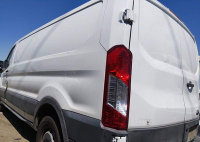 2021 Ford Transit-250, пошкодження: Передня частина, Iaai лот 45092735, фото 3 з 16