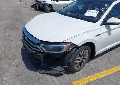 2019 Volkswagen Jetta 1.4t Sel, daño Frontal derecho, Iaai lote 45074542, foto 6 de 16