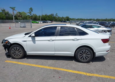 2019 Volkswagen Jetta 1.4t Sel, daño Frontal derecho, Iaai lote 45074542, foto 14 de 16