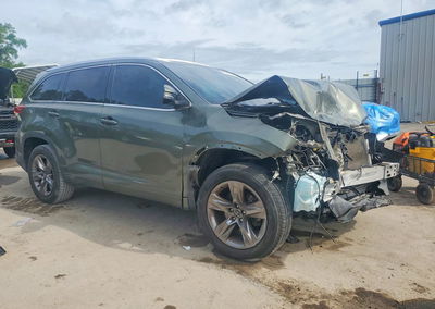 2019 Toyota Highlander Limited Platinum, Front End damage, Copart lot 51248326, photo 4 of 14