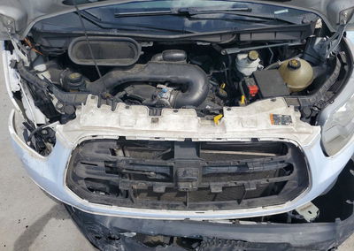 2019 Ford Transit, daño Frontal, Copart lote 48130656, foto 12 de 13