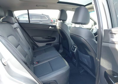 2022 Kia Sportage Ex, daño Front & Rear, Iaai lote 43907264, foto 8 de 16