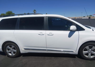 2012 Toyota Sienna Le V6 8 Passenger, daño Normal Wear & Tear, Iaai lote 45343733, foto 13 de 16