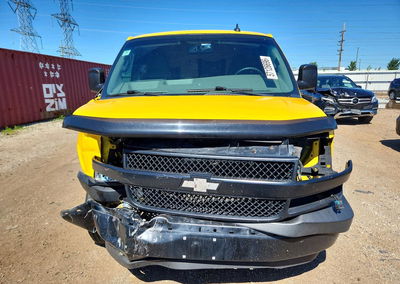 2019 Chevrolet Express G2500, uszkodzenie: Przód, Copart lot 57126696, zdjęcie 5 z 14