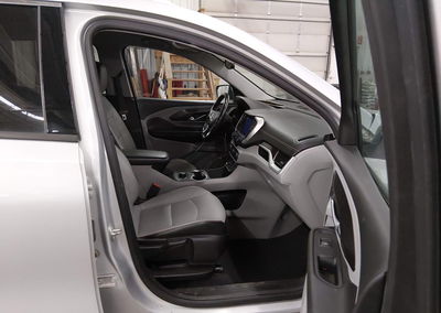 2019 Gmc Terrain Slt, daño Frontal derecho, Iaai lote 45073071, foto 5 de 17