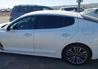 2019 Kia Stinger, daño Normal Wear & Tear, Iaai lote 45204676, foto 14 de 16