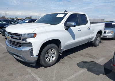 2019 Chevrolet Silverado 1500 Lt, Normal Wear & Tear damage, Iaai lot 44821244, photo 2 of 16