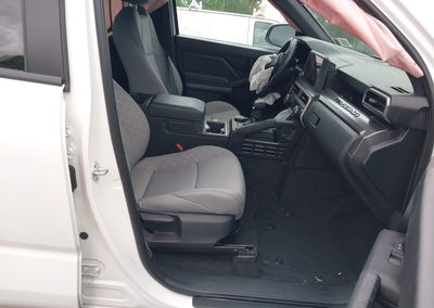 2025 Toyota Tacoma Sr5, пошкодження: Передня частина, Iaai лот 45210035, фото 5 з 16