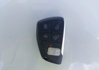 2024 Chevrolet Silverado 1500 4wd  Short Bed Lt, daño Trasero, Iaai lote 45132733, foto 11 de 18