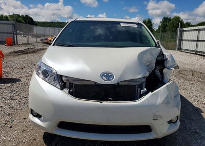 2017 Toyota Sienna Xle Premium 8-passenger, Front End damage, Copart lot 55362826, photo 5 of 14