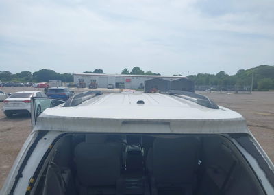 2013 Toyota Sienna Le V6 8 Passenger, daño Trasero, Iaai lote 45045979, foto 12 de 17