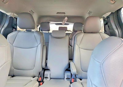 2025 Toyota Sienna Xle 8-passenger, daño Frontal, Copart lote 48802836, foto 10 de 13