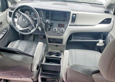 2015 Toyota All Models Sienna, Front End damage, Copart lot 54727626, photo 8 of 13