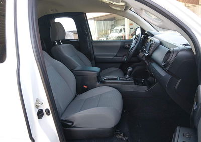 2021 Toyota Tacoma Sr, uszkodzenie: Przód, Iaai lot 45229578, zdjęcie 5 z 16