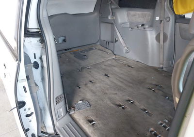 2009 Toyota Sienna Le, daño Normal Wear & Tear, Iaai lote 45434723, foto 8 de 11