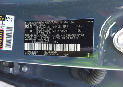 2024 Toyota Grand Highlander Xle, пошкодження: Передня частина, Iaai лот 45167726, фото 9 з 18
