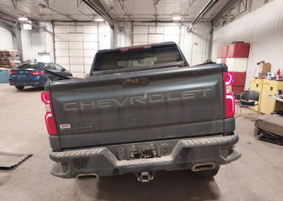 2020 Chevrolet Silverado 1500 4wd  Short Bed Lt Trail Boss, daño Frontal izquierdo, Iaai lote 44753558, foto 17 de 17