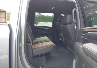 2025 Chevrolet Silverado 3500hd 4wd  Long Bed High Country, пошкодження: Передня частина, Iaai лот 45106219, фото 8 з 15