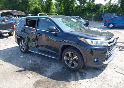 2019 Toyota Highlander Limited Platinum, uszkodzenie: Prawy bok, Iaai lot 45265839
