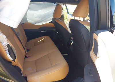 2024 Lexus Rx 350h Premium, uszkodzenie: Prawy bok, Iaai lot 45290784, zdjęcie 8 z 16