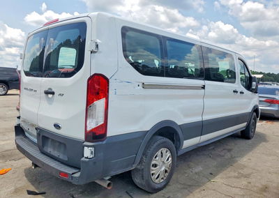 2022 Ford Transit T-350, daño Abolladuras/rayones menores, Copart lote 58898316, foto 3 de 13