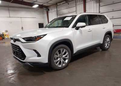 2025 Toyota Grand Highlander Hybrid Limited, Hail damage, Iaai lot 45334316, photo 2 of 17