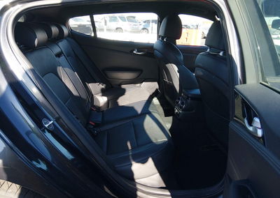 2021 Kia Stinger Gt-line, uszkodzenie: Tył, Iaai lot 44867262, zdjęcie 8 z 17