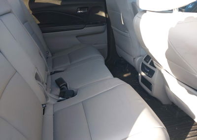 2021 Honda Pilot 2wd Ex-l, uszkodzenie: Tył, Iaai lot 44388934, zdjęcie 8 z 17