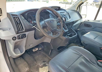 2019 Ford Transit 150 Delivery Van, uszkodzenie: Tył, Copart lot 49487606, zdjęcie 8 z 13