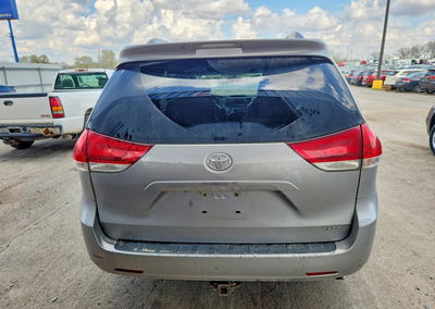 2012 Toyota All Models Sienna, Water/Flood damage, Copart lot 49379256, photo 6 of 13