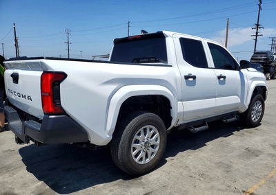 2025 Toyota Tacoma Sr, daño Frontal, Copart lote 59196826, foto 3 de 12