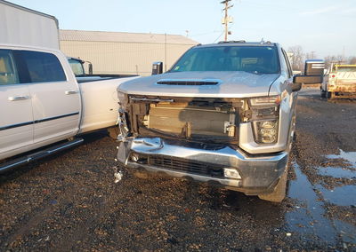 2021 Chevrolet Silverado 2500hd 4wd  Standard Bed Ltz, uszkodzenie: Przód, Iaai lot 43739391, zdjęcie 13 z 17