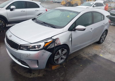 2018 Kia Forte Lx, uszkodzenie: Lewy przód, Iaai lot 45305170, zdjęcie 2 z 18