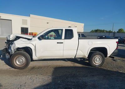 2025 Toyota Tacoma Sr, uszkodzenie: Lewy przód, Iaai lot 44908510, zdjęcie 15 z 17