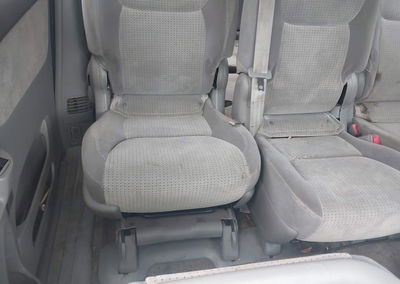 2009 Toyota Sienna Le, daño Normal Wear & Tear, Iaai lote 45335288, foto 8 de 11