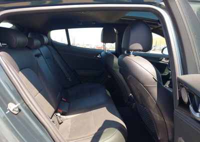 2022 Kia Stinger Gt-line, uszkodzenie: Prawy bok, Iaai lot 44856724, zdjęcie 8 z 17