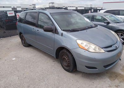 2009 Toyota Sienna Le, daño Normal Wear & Tear, Iaai lote 45335288