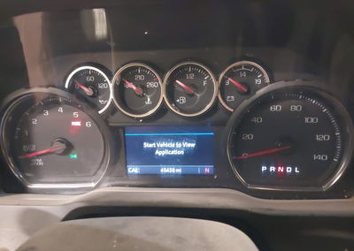 2020 Chevrolet Silverado 1500 4wd  Short Bed Lt Trail Boss, daño Frontal izquierdo, Iaai lote 44753558, foto 7 de 17