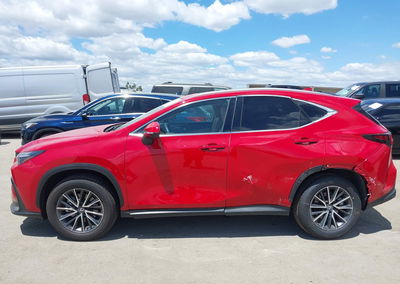 2024 Lexus Nx 350 Premium, daño Lateral izquierdo, Iaai lote 45238751, foto 14 de 16