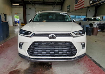 2024 Toyota Grand Highlander Hybrid Limited, Vandalism damage, Copart lot 49844996, photo 5 of 14