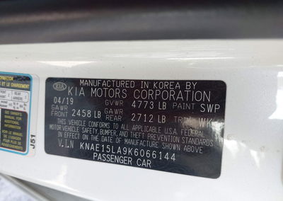 2019 Kia Stinger, daño Normal Wear & Tear, Iaai lote 45204676, foto 9 de 16