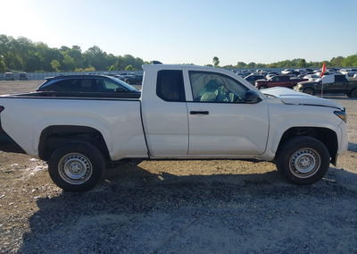 2025 Toyota Tacoma Sr, uszkodzenie: Lewy przód, Iaai lot 44908510, zdjęcie 14 z 17