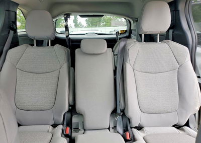 2025 Toyota Sienna Le, uszkodzenie: Przód, Copart lot 54832966, zdjęcie 10 z 14