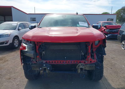 2021 Chevrolet Silverado 1500 4wd  Short Bed Lt, uszkodzenie: Przód, Iaai lot 45083033, zdjęcie 13 z 19
