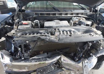 2021 Chevrolet Silverado 1500 4wd  Short Bed Ltz, Front End damage, Iaai lot 45096113, photo 10 of 22