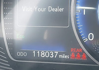 2019 Lexus Ux 200, daño Frontal, Iaai lote 45198626, foto 16 de 18