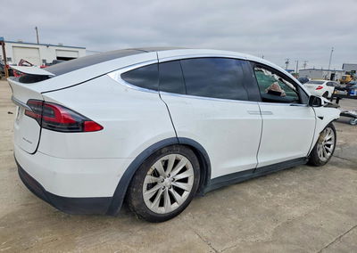 2020 Tesla Model X, пошкодження: Передня частина, Copart лот 47251826, фото 3 з 15