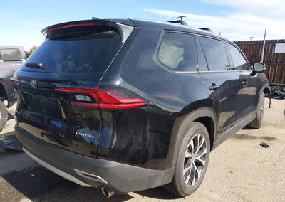 2026 Toyota Grand Highlander Hybrid Max Limited, uszkodzenie: Przód, Iaai lot 44844845, zdjęcie 4 z 17