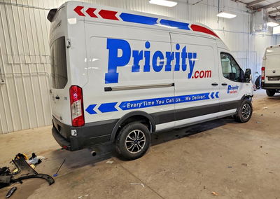 2022 Ford Transit T-250, uszkodzenie: Przód, Copart lot 58095936, zdjęcie 3 z 13